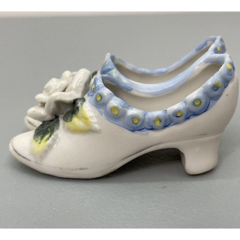 Mini Miniature Vase Pitcher Shoes Porcelain White Floral Flower Made in Japan - Picture 10 of 16